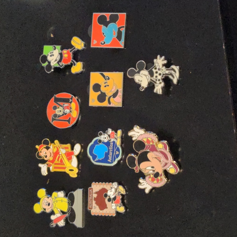 Disney Trading Pins
